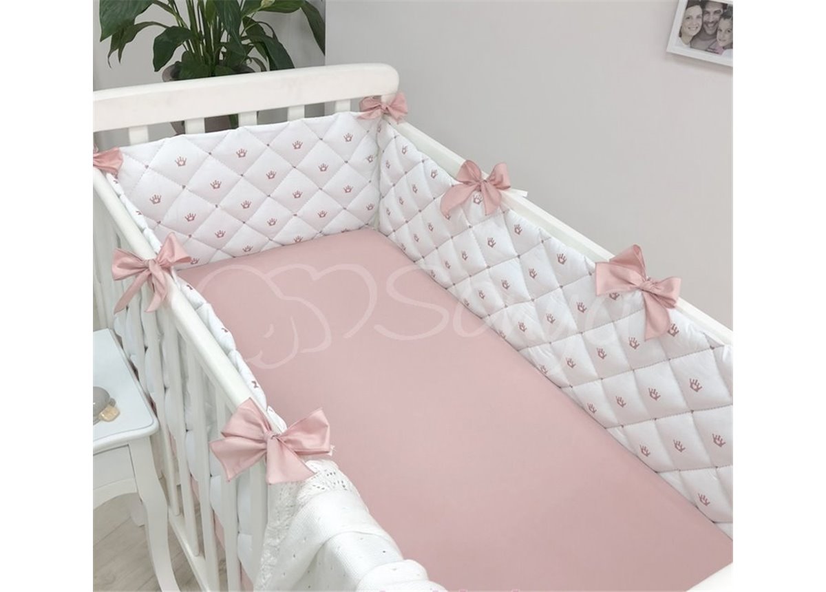 Бортики Стеганые с коронами пудра 120х60 Маленькая Соня