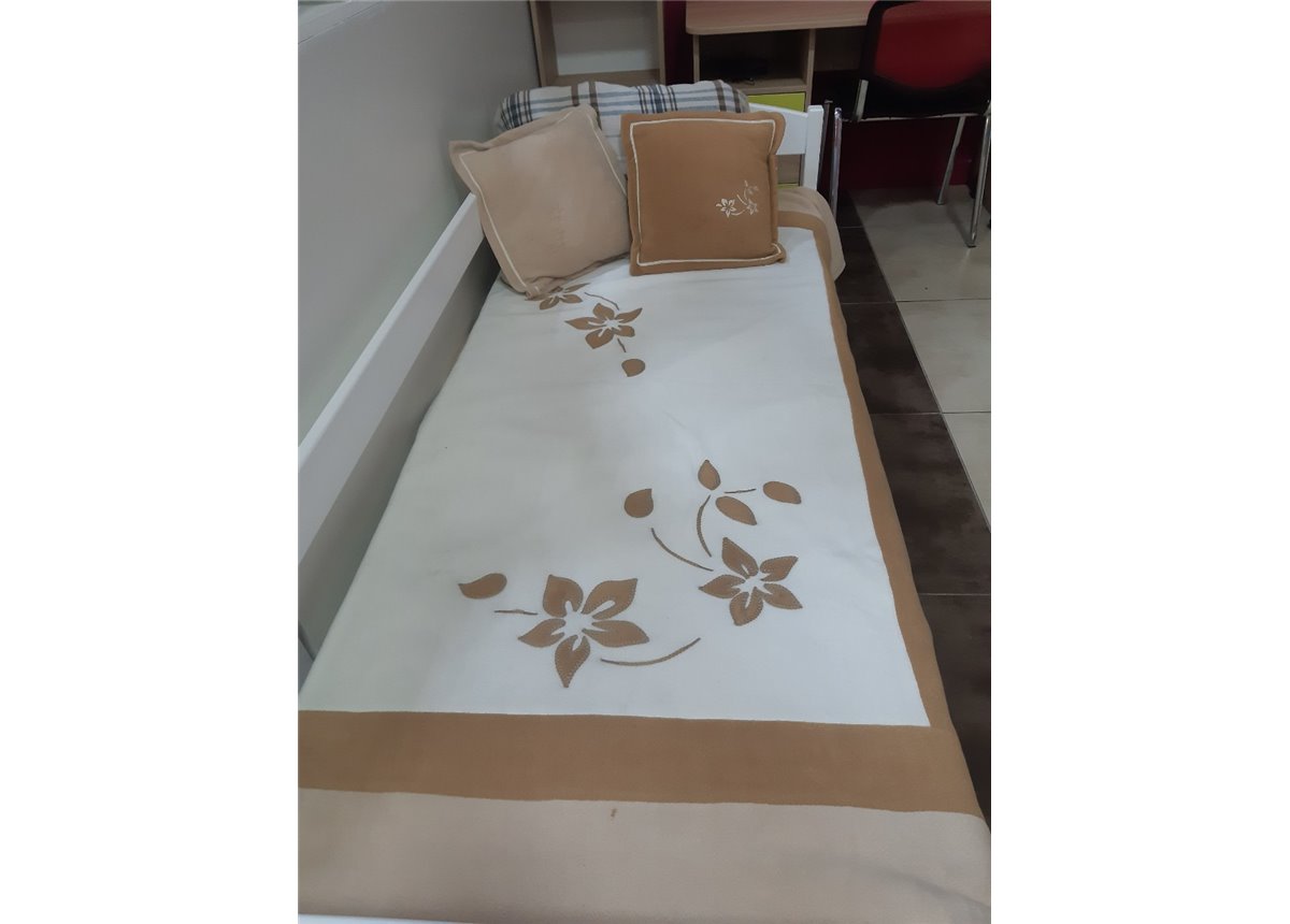 Распродажа Покрывало и 2 подушки Magic Garden Meblik 